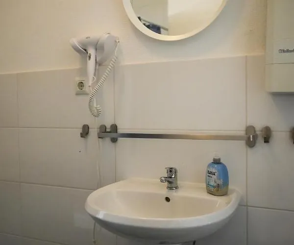 Altstadt Apartment *